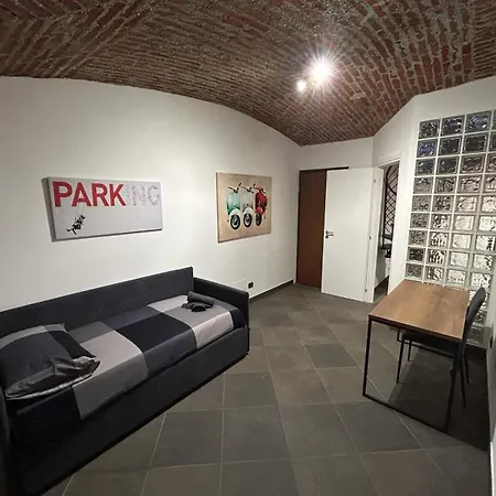 Moderno Loft A 150mt Dalla Metro 