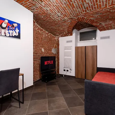 Moderno Loft A 150mt Dalla Metro 