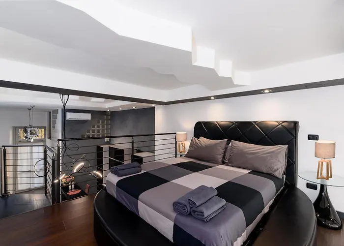 Moderno Loft A 150mt Dalla Metro 
