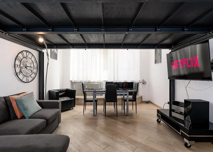 Moderno Loft A 150mt Dalla Metro 