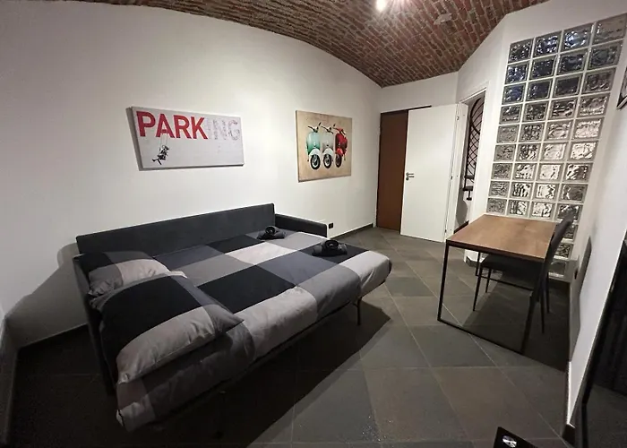 Moderno Loft A 150mt Dalla Metro 